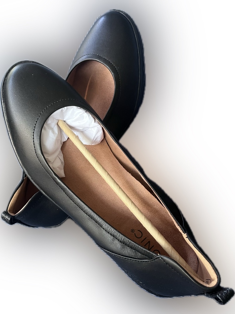 Vionic Black Leather Jacey Flats